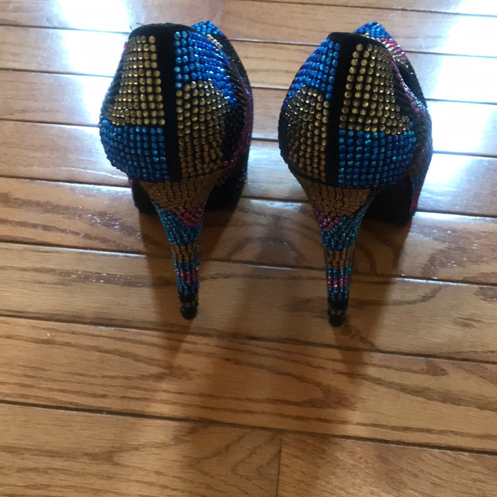 Multi color heels